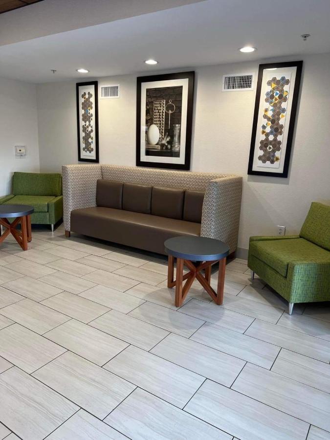 Holiday Inn Express & Suites Ozona By Ihg Eksteriør bilde